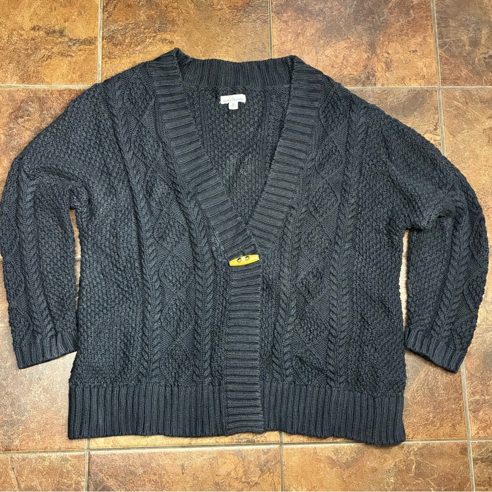 LL Bean Signature Cotton Cable Knit Cardigan